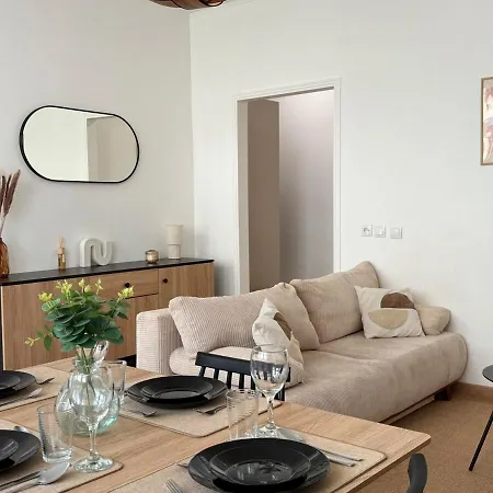 Cocooning Apartment